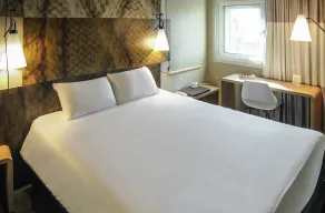 Ibis Brussels City Centre - Room