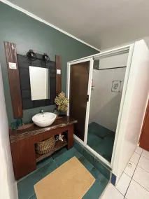 Plage privée - Vahine Ori Lodge - Bathroom