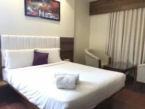 Sai Neem Tree Hotel - Room