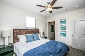 Rooftop Pool-Walk 2 shops-Dining-C4404 - Zimmer