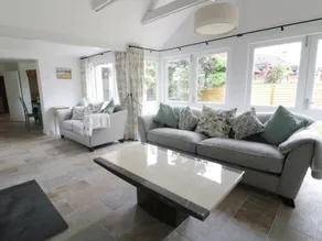 Pebworth Cottage - Interior