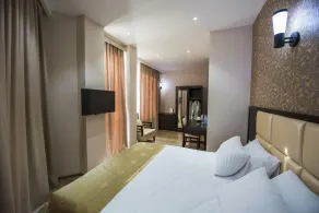 Tbilisi Inn - Room