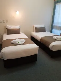 Port Pirie Accommodation and Apartments - Zimmer