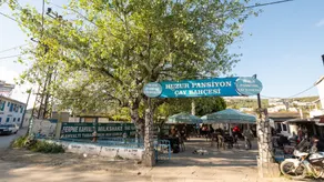 Huzur Pansiyon ve Cay Bahcesi - Restaurant