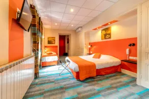 Logis Hôtel La Commanderie de Champarey - Chambre
