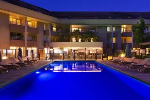 Residence La Reserve - Pool