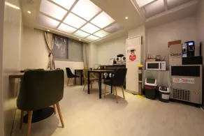 Z Hotel - Restaurant