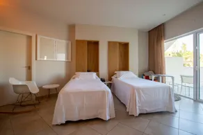 DoubleTree by Hilton Hotel Resort & Spa Reserva del Higueron - Vue de la chambre