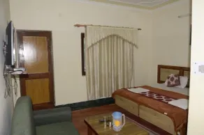 Shivlinga Tourist Complex - Room