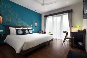 The Blue Alcove Hotel - Room