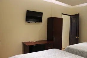 All Days Inn and Out - Room