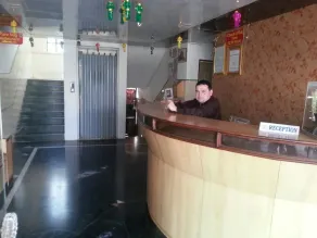 Hotel Dhruv Palace - Reception