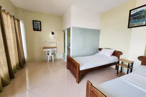 Hidden Valley Beach Resort - Room