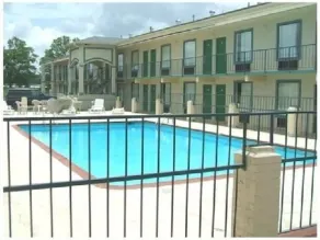 American Inn Morrilton - Pool