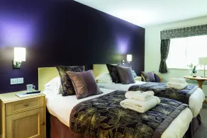 Burntwood Court Hotel - Room