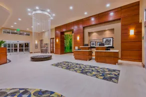 Hampton Inn & Suites Downtown Owensboro/Waterfront - Réception