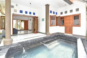 RedDoorz @ Jalan Gatot Subroto Denpasar - Wellness
