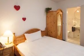 Hotel Wappenstube - Quarto