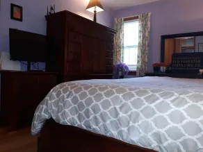 A house full of steel balls and games - Chambre