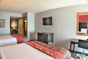 Ramada by Wyndham Sioux Falls Airport - Waterpark Resort & Event Center - Chambre