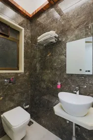 The Cattleya Hotel, Near Mumbai International Airport - Bad