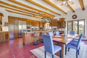 Luxurious Retreat w/ Stunning Views in Santa Fe - Innenbereich