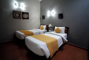 The Corus Hotel - Quarto