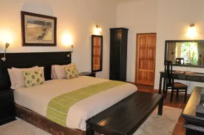 Tzaneen Country Lodge - Room