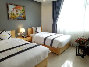 Lan Anh Hotel - Vue de la chambre