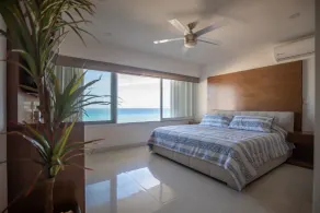 Brisas Beachfront Penthouses - Room