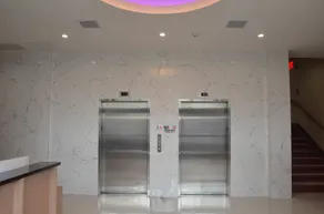 LIC Plaza Hotel - Réception