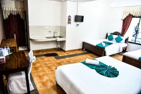 Sri Krishna Bhavan Hotel - Room