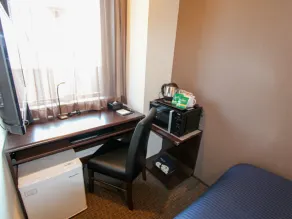 HOTEL LiVEMAX Osaka Dome Mae Hotel - Chambre