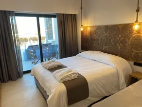 Helios Beach Hotel & Bungalows - Chambre