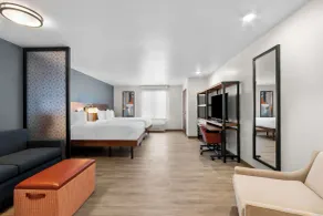 Everhome Suites Glendale Sports Entertainment District by Choice Hotels - Chambre