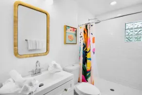 Sunrise Garden Resort - Bathroom