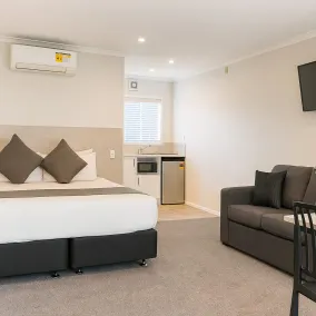 BKs Pioneer Motel - Chambre