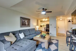 Unique Aparthotel Stay 15 Mi to Overland Park - Interiør