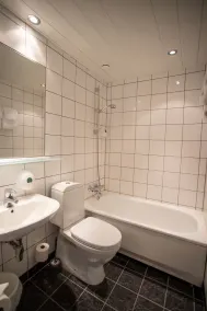 Stryn Hotel - Bathroom