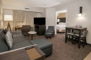 Residence Inn by Marriott Springdale - Chambre