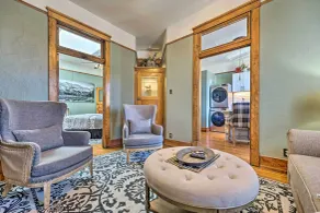Walk to Shops & Restaurants: Dtwn Laramie Condo! - Innvendig
