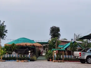 I Love U Homestay at Kanchanaburi - Restaurant