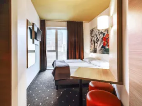 B&B Hotel Bremen-Überseestadt - Room