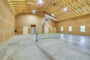 Spacious Barndominium Near Branson w/ Game Rooms - Interior