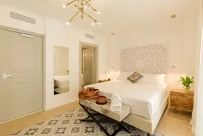 CasAunoE Boutique Hotel - Room