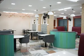 Benzy Tourist Home - Restaurant