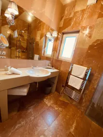 Lulu Boutique Hotel - Bathroom