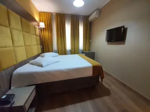 Hotel Midi-Zuid - Room
