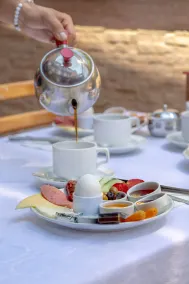 April Mansion - Restaurant