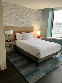 Home2 Suites by Hilton St. Louis Downtown - Badezimmer